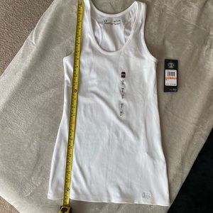 Under Armour fitted tank - White